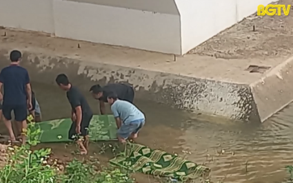 Tìm thấy thi thể nạn nhân đuối nước tại cầu Á Lữ 