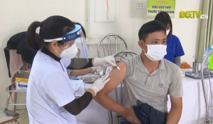 TP Bắc Giang tiêm vắc xin mũi 3 cho các nhóm ưu tiên