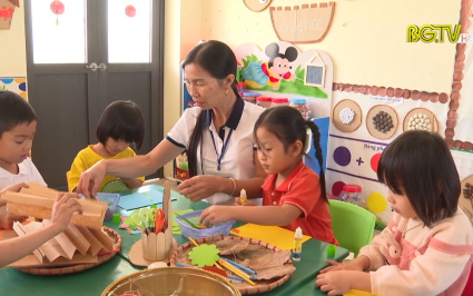 Tri ân những người “lái đò” thầm lặng 
