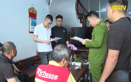 Triệt phá, bắt giữ các đối tượng cho vay nặng lãi