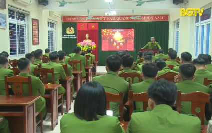 Trực sẵn sàng chiến đấu bảo đảm phòng cháy chữa cháy trong đêm Giao thừa
