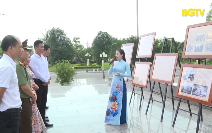 Trưng bày tư liệu quý về Bác Hồ với nhân dân Bắc Giang