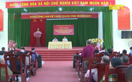 Trưởng Ban Tuyên giáo Tỉnh ủy đối thoại tại Tân Yên