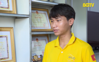 Trương Phi Hùng - Huy chương Vàng Olympic Vật lý quốc tế 