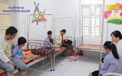 Vẽ tranh tặng bệnh nhi - Việc làm nhỏ ý nghĩa lớn