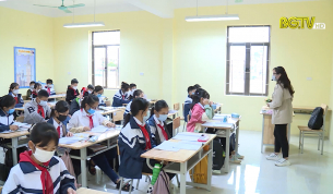 Việt Yên: Học sinh THCS "vùng xanh" trở lại trường học