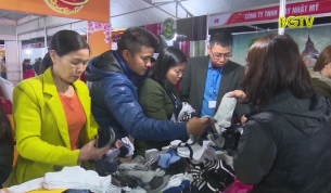 Vui đón Tết với chương trình:"Gian hàng dành cho công nhân lao động"