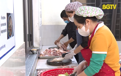 Xây dựng 178 mô hình bếp ăn tập thể đảm bảo an toàn thực phẩm