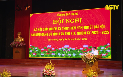 Xây dựng Đảng: Bài học kinh nghiệm sau nửa nhiệm kỳ