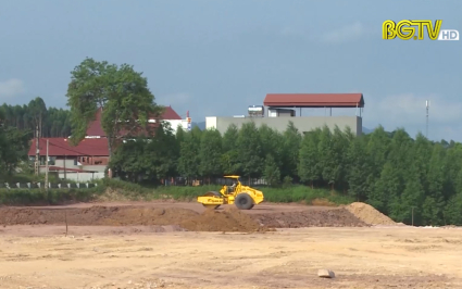 Xử lý nghiêm trường hợp khai thác, vận chuyển đất sai phép tại Tây Yên Tử