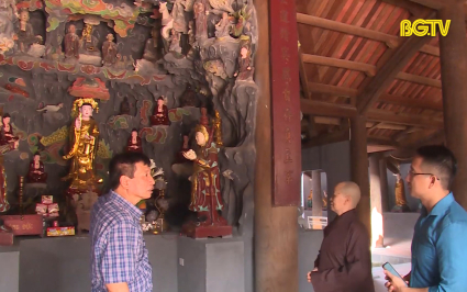 Xung quanh vụ việc sơn mới Tượng Phật chùa Thổ Hà